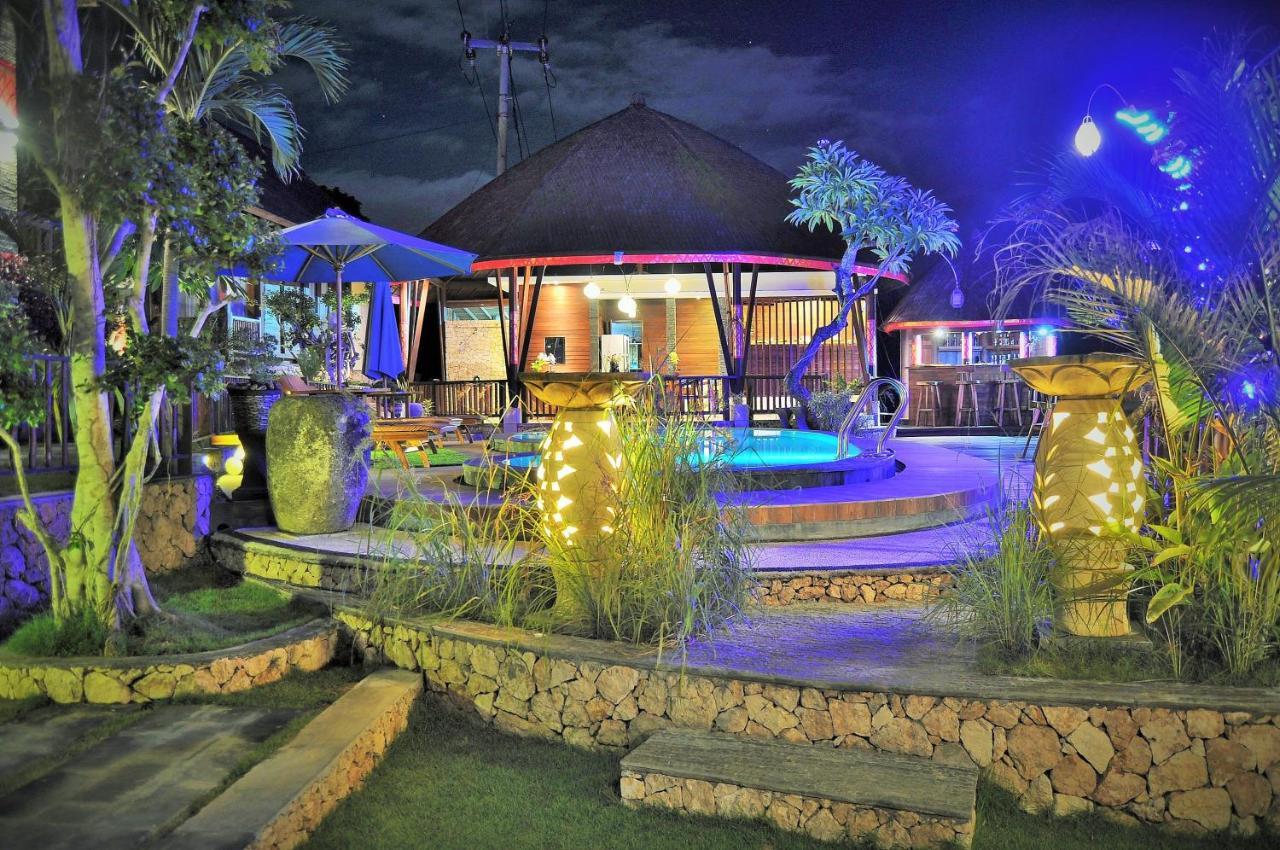 Ocean Terrace Suite And Spa Luxury Batununggul Esterno foto