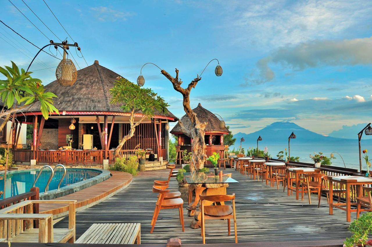 Ocean Terrace Suite And Spa Luxury Batununggul Esterno foto